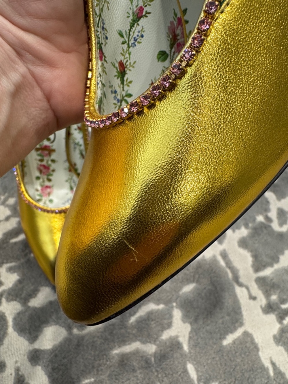 Gucci Gold and Teal Mixed-Material Stiletto Pumps. Never worn - Picture 9 of 9